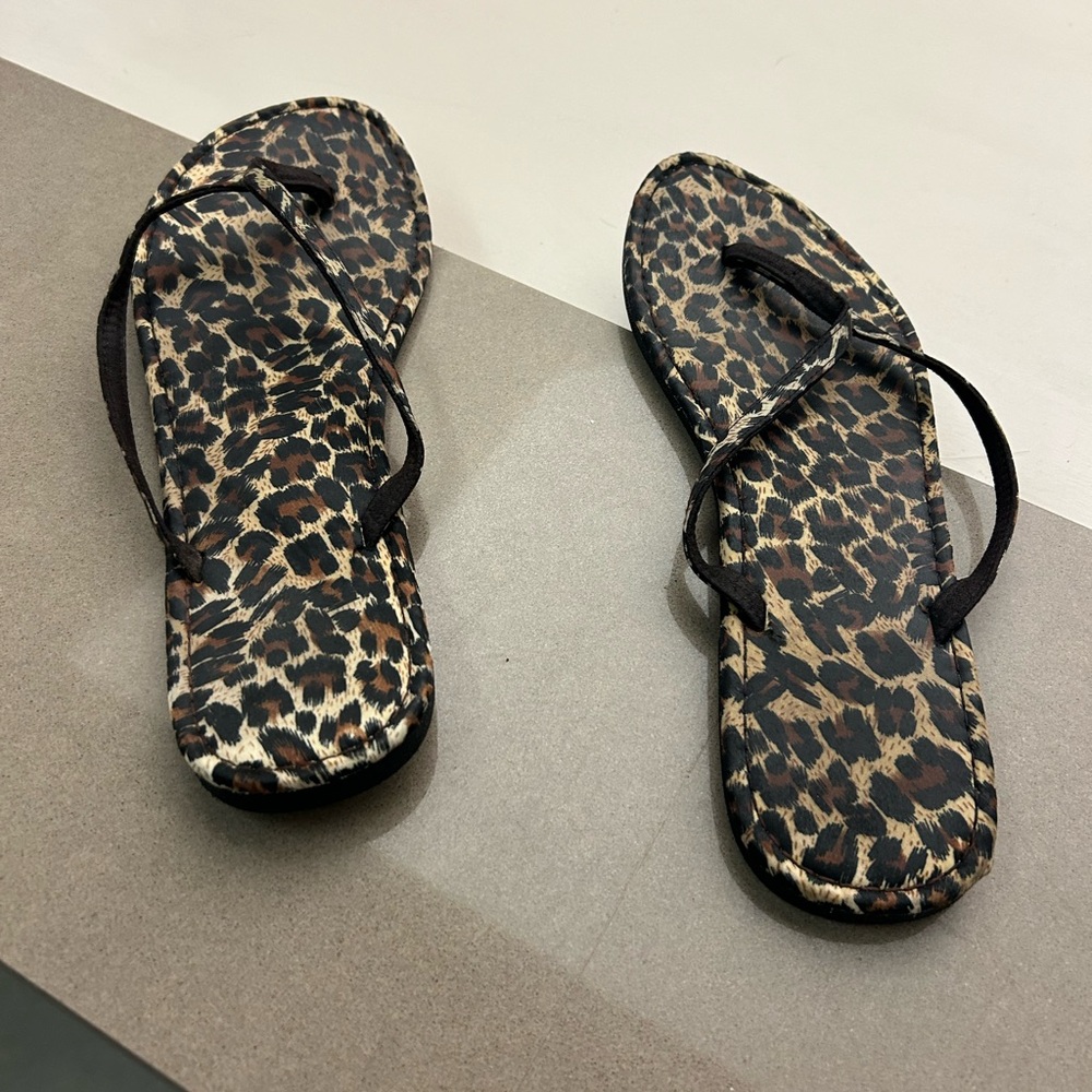 Flip flops Leopard Print Flip Flops
